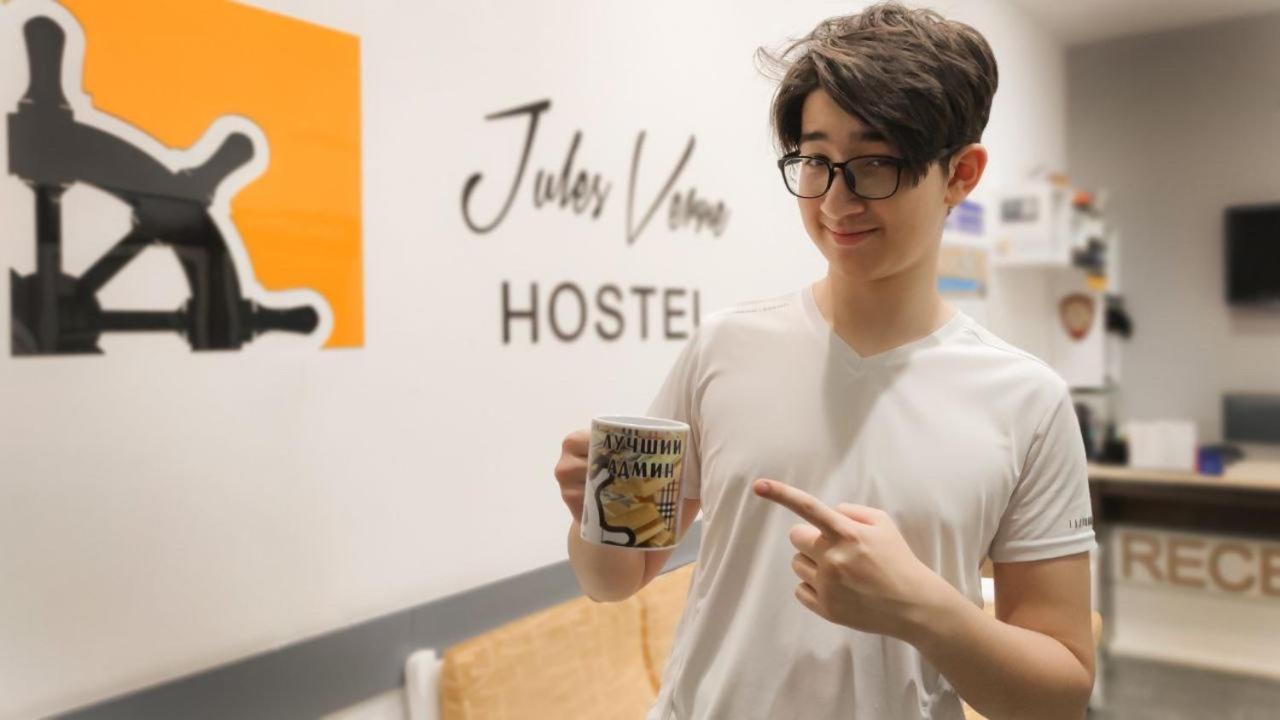 Jules Verne Hostel Tasjkent Eksteriør bilde